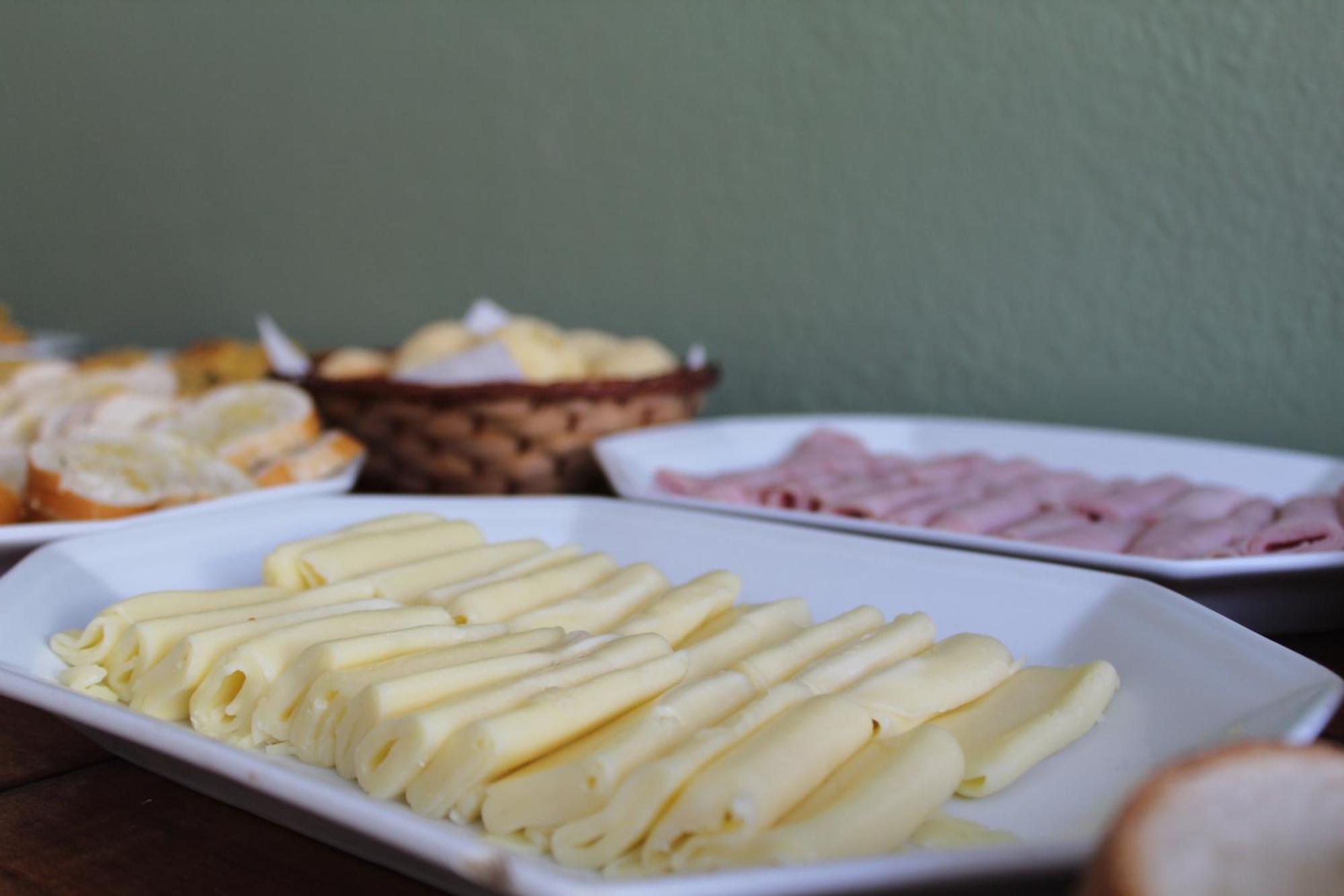 Encantos De Arraial Inn